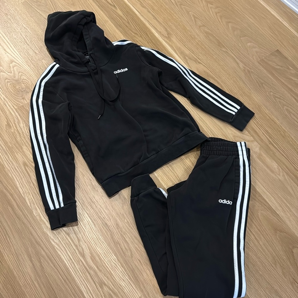 Adidas Sweatsuit Set